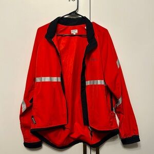 Running room woman’s size M waterproof reflective running jacket